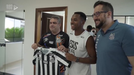 Santos rescinde el contrato de su estrella por una condena por violación