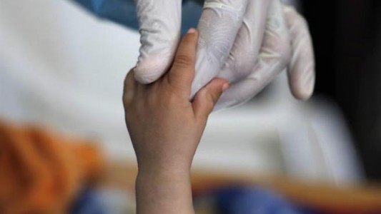 Una mujer abandonó a su hija recién nacida con coronavirus en el hospital