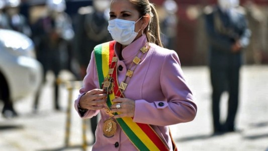 Bolivia: el parlamento pidió un juicio para Áñez y otras autoridades por genocidio