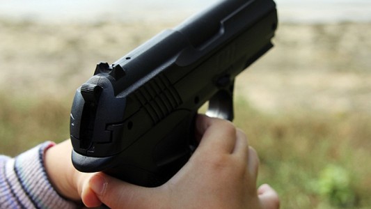 Drama en Villa Urquiza: un nene herido por otro chico mientras jugaban con un arma