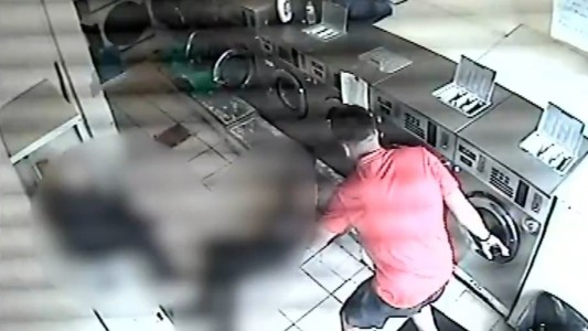 "Era una broma": le pegó por qué sí a un anciano que no conocía y le rompió cuatro costillas