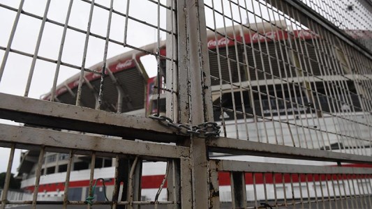 "Es lamentable": Atlético Tucumán apelará la leve sanción de AFA a River por no jugar