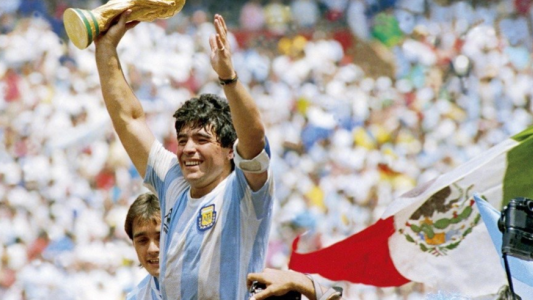 Murió Diego Armando Maradona