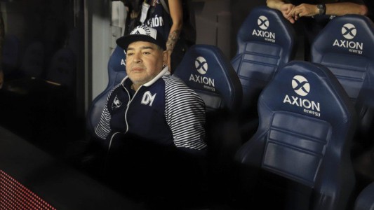 Qué declaró el enfermero que cuidó a Maradona la última madrugada