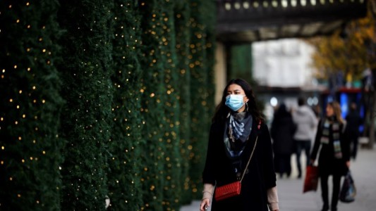 A partir del 7 de junio, España dejará entrar a "todas las personas vacunadas" del mundo
