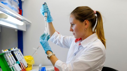 Llamarán voluntarios para llevar adelante la vacunación de los próximos meses