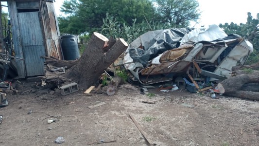 Temporal y tragedia: una joven y su hija murieron aplastadas en Chuña