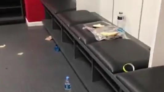 "Así no": Estudiantes publicó un video para mostrar cómo dejó el vestuario San Lorenzo