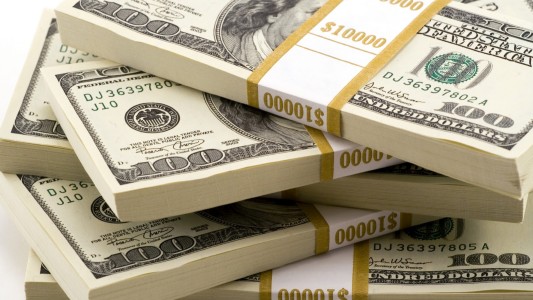 La Justicia ordena pagar en dólares o cotización MEP una división matrimonial de bienes