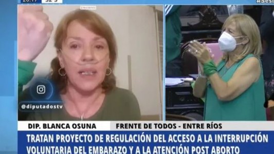 Una diputada participó del debate sobre el aborto legal estando internada por coronavirus