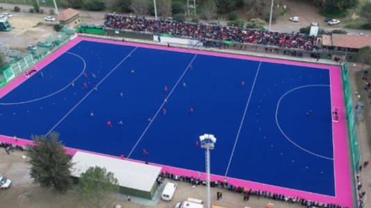 Gol en contra de la Muni: la Justicia ordenó levantar la cancha de hockey en la reserva San Martín