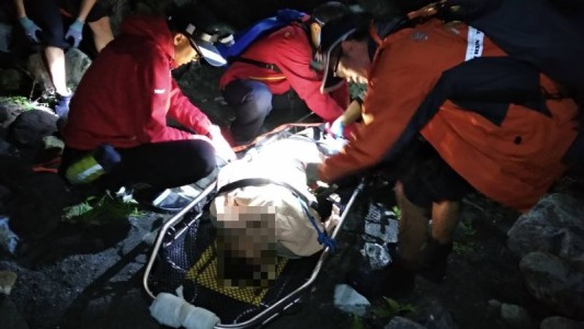 Misterio: hallaron en una cueva a un hombre que había desaparecido hace 40 días