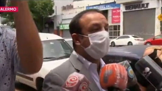 Habló el abogado de Papadopulos: "Estaba asustado, tenía miedo por eso no se entregó antes"