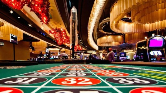 Con el año nuevo reabren casinos y tragamonedas en toda la provincia