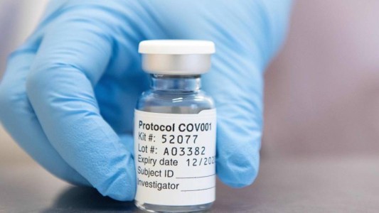 La Anmat autorizó en Argentina el uso de la vacuna de Oxford AstraZeneca