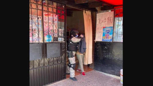 Entre ofertas de cerveza y helado en palito, tenía 1.500 dosis de marihuana a la venta