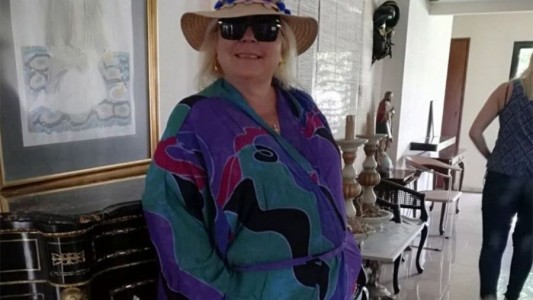 "By Lilitas": Carrió se lanza al diseño de indumentaria