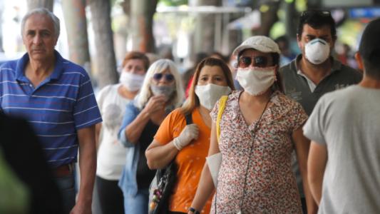 ¿Si me vacuno contra el coronavirus, puedo dejar de usar barbijo o disminuir el aislamiento social?