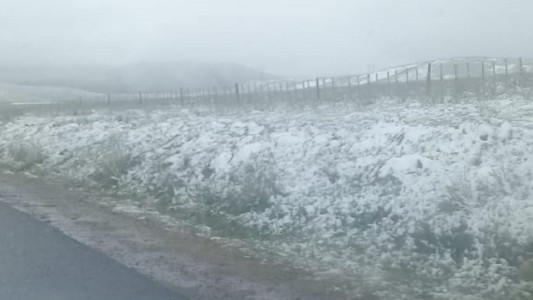 Insólita nevada en Tucumán en pleno verano
