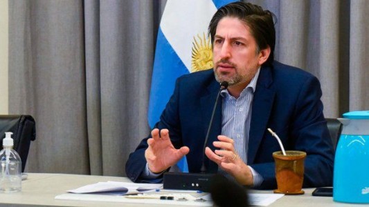 Trotta: "La vacuna no es condición indispensable para la presencialidad"