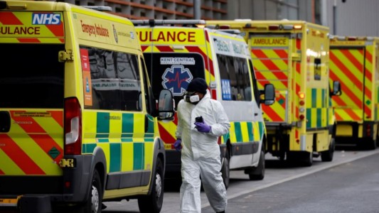 Reino Unido registró 1.820 muertes por coronavirus, un nuevo récord diario