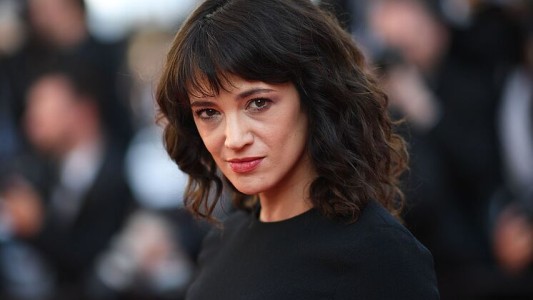 Asia Argento acusó al director de "Rápido y furioso" de drogarla y violarla
