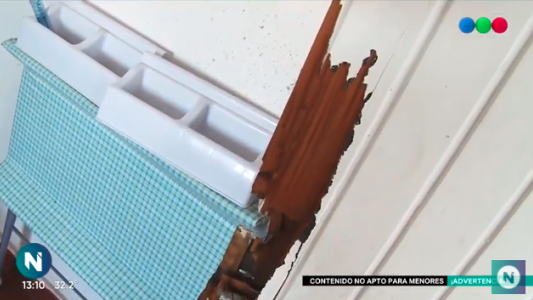 Barrio Kennedy: le destrozaron la puerta a patadas para robarle