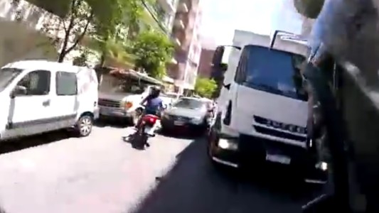 Motochorro detenido: deberá pagar $ 1 millón en multas de tránsito