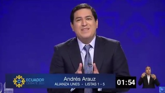 Ecuador: Candidato dice que Argentina les otorgará 4,4 millones de vacunas Sputnik V