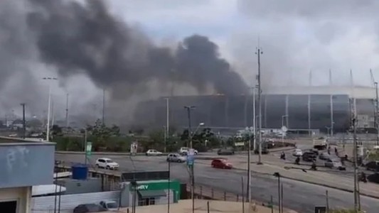 Se incendió parte del estadio mundialista Arena Castelao en Fortaleza