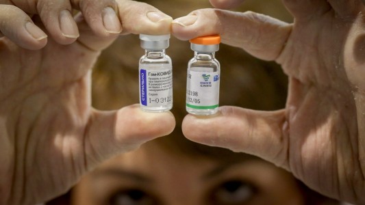 The Lancet publicó los datos de los ensayos de la vacuna Sputnik: 91,6% de eficacia