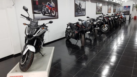 Por facilidad de pago y economía subió la venta de motos