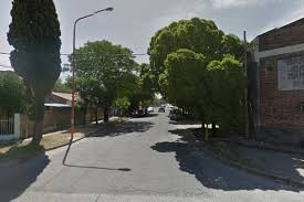 Hallan muerta a una mujer en su pileta de lona