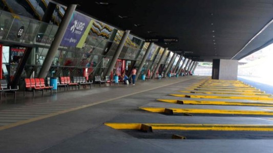 AOITA ratificó el paro de interurbanos pese a la salida de algunas empresas