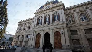 La Universidad de La Plata dará un subsidio para que estudiantes compren alimentos