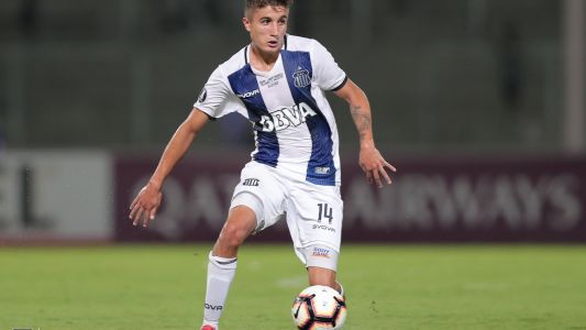 Tenaglia cada vez más cerca de jugar en Boca Juniors