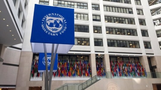 FMI analiza crear línea de financiamiento para países pobres: Argentina recibiría u$s3.350 millones