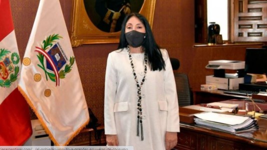 Escándalo en Perú: altos funcionarios se aprovecharon de su posición para vacunarse contra el Covid