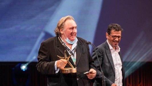 El actor francés Gérard Depardieu imputado por "violación"