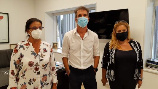 Legisladores de la UCR y Coalición Cívica Radical presentaron un listado de los vacunados "vip" en Córdoba