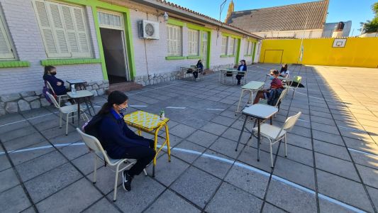 La frecuencia del transporte público aumentará un 25% con el regreso de las clases