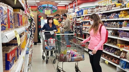 Un supermercado prohibía el uso de barbijos y murió uno de sus empleados