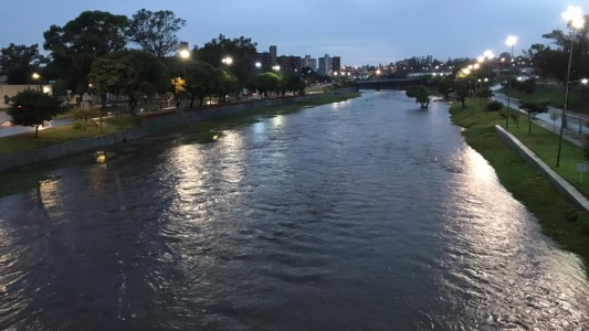 Tras la lluvia, importante crecida del Río San Antonio