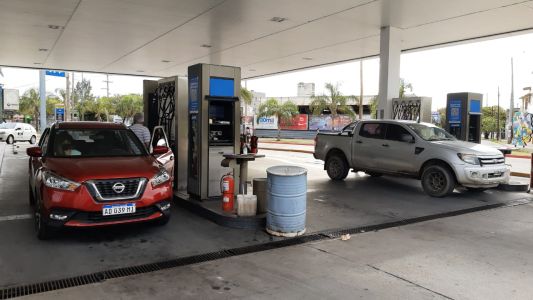 El martes aumentan las naftas un 7%
