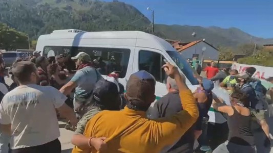 Detuvieron al menos a cinco personas por el ataque a Alberto Fernández en Chubut