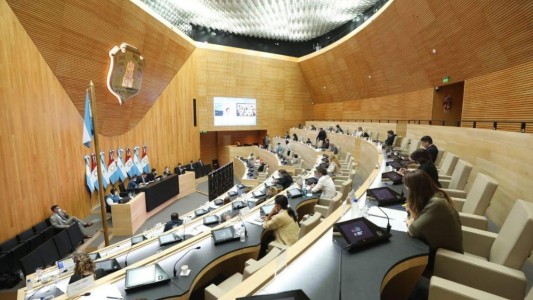 La Legislatura aprobó la designación de Delgado, como Fiscal General