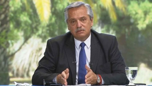 El Presidente convocó a una cumbre de gobernadores para analizar la situación sanitaria