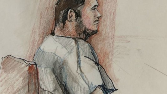 Condenado por extorsión sexual online a 375 menores