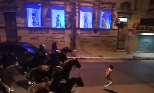 Abuso policial en Paraguay: un joven debió correr por su vida