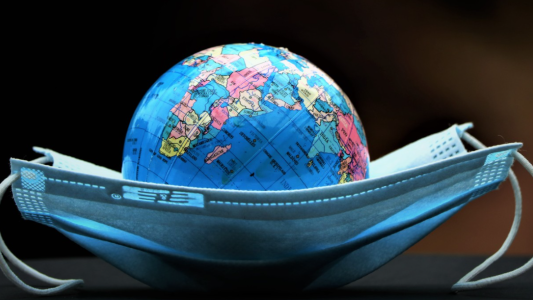 ¿Será 2021 el último año de la pandemia?: qué dicen los especialistas sobre el fin del coronavirus